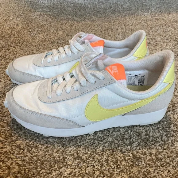 Nike waffle shoes - Picture 3 of 6